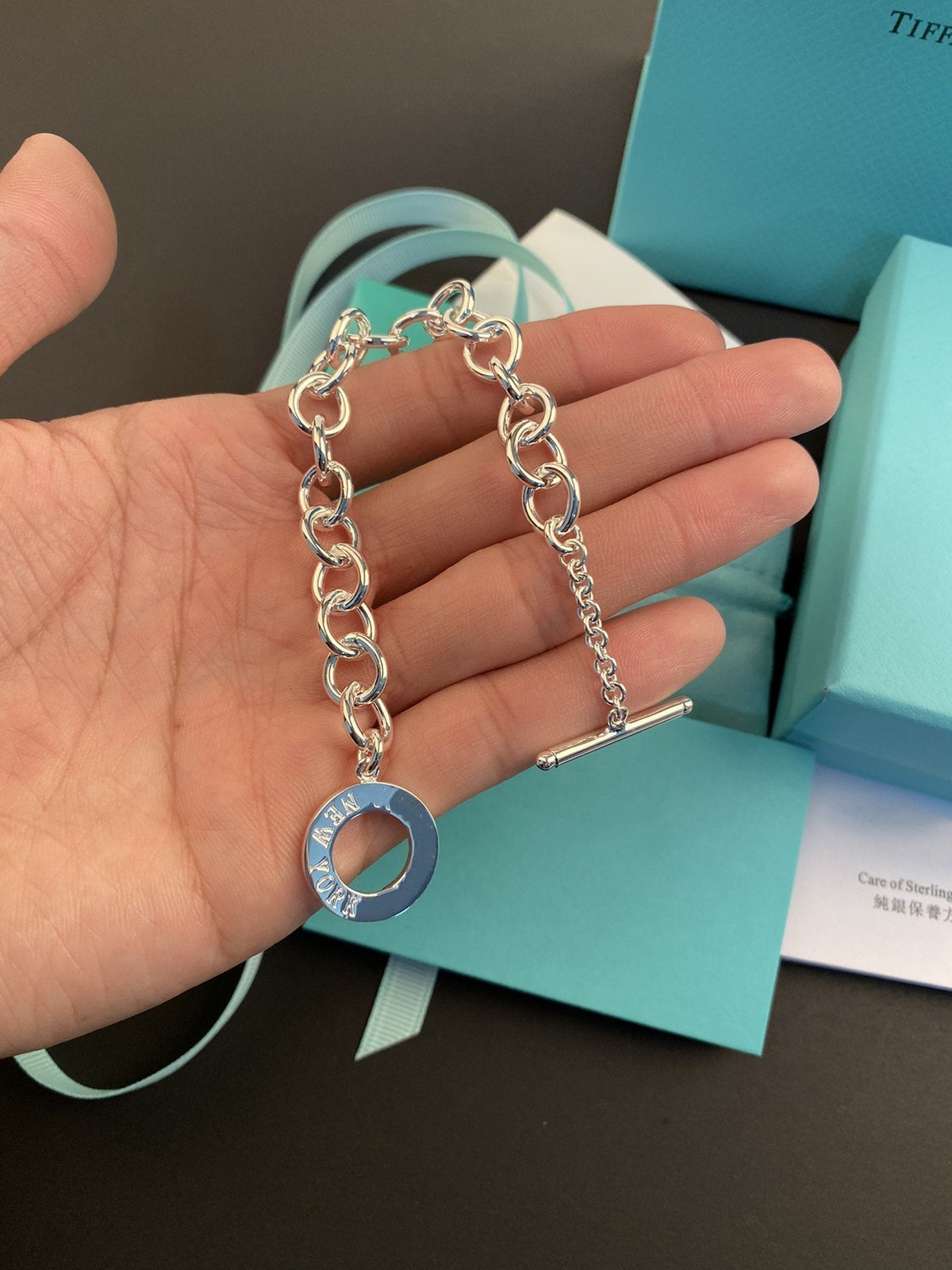 Toggle Tag Bracelet Silver – LUX VERSE Luxury Designer Fashion Outlet