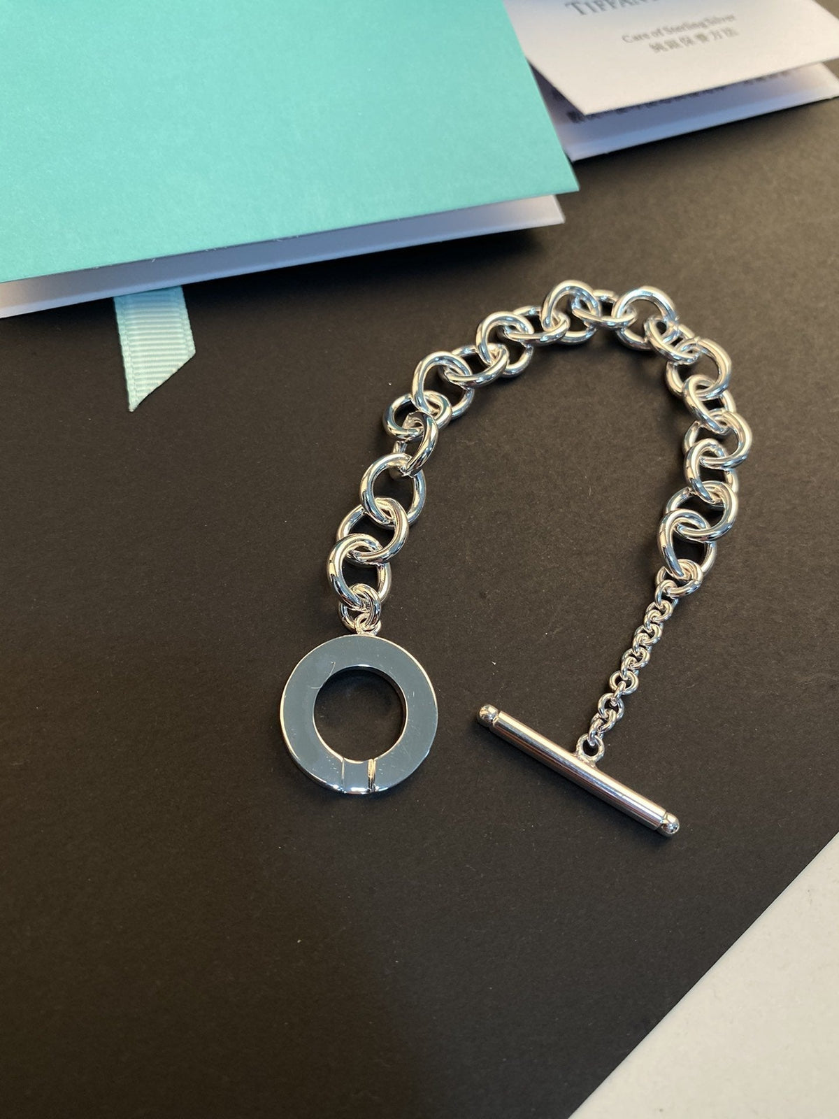 Toggle Tag Bracelet Silver – LUX VERSE Luxury Designer Fashion Outlet