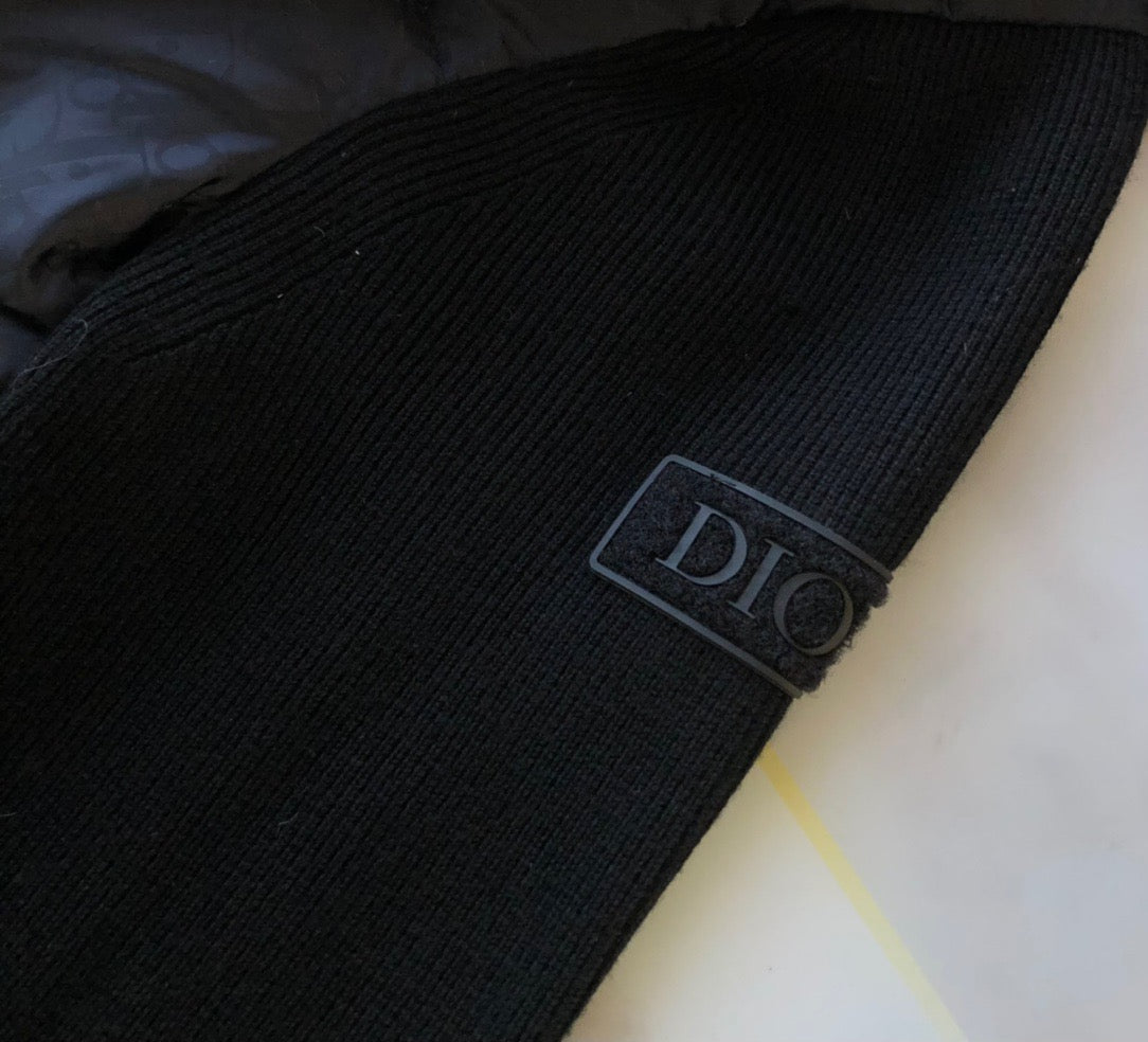 Dunkelblaue und schwarze Pufferjacke – Herren