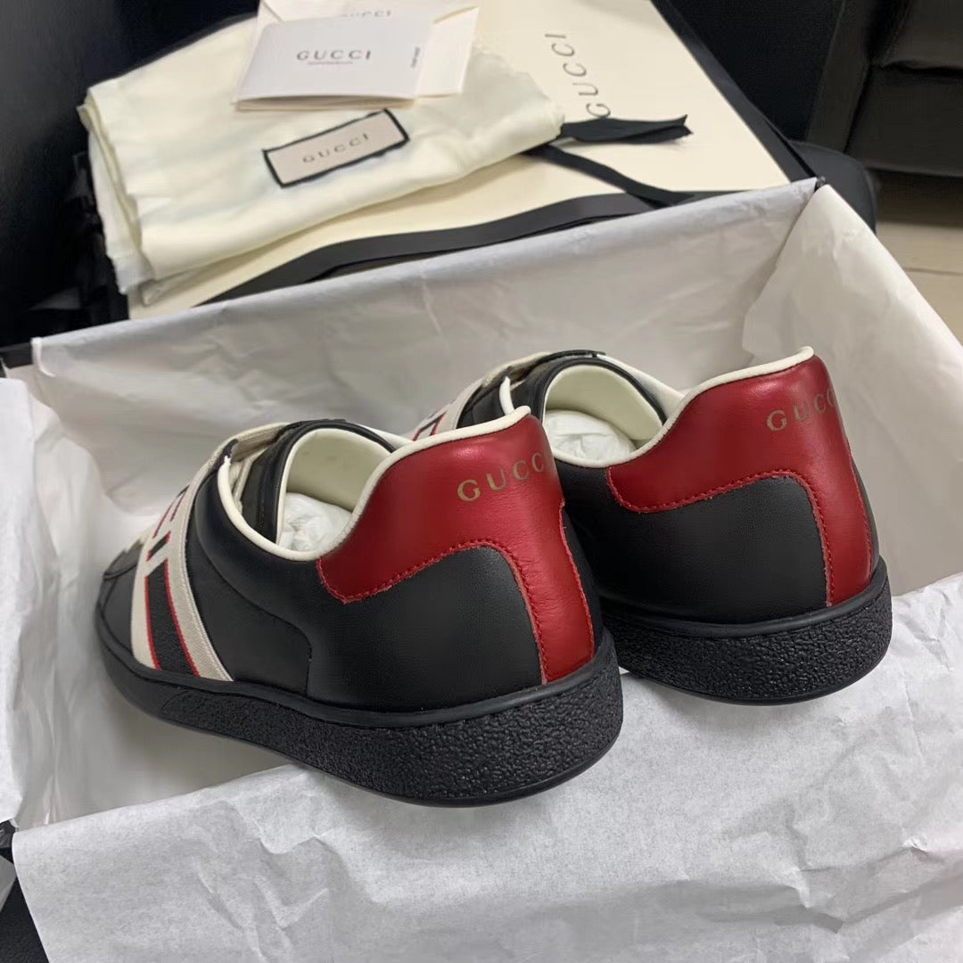 Ace Black Band Sneakers - Men's