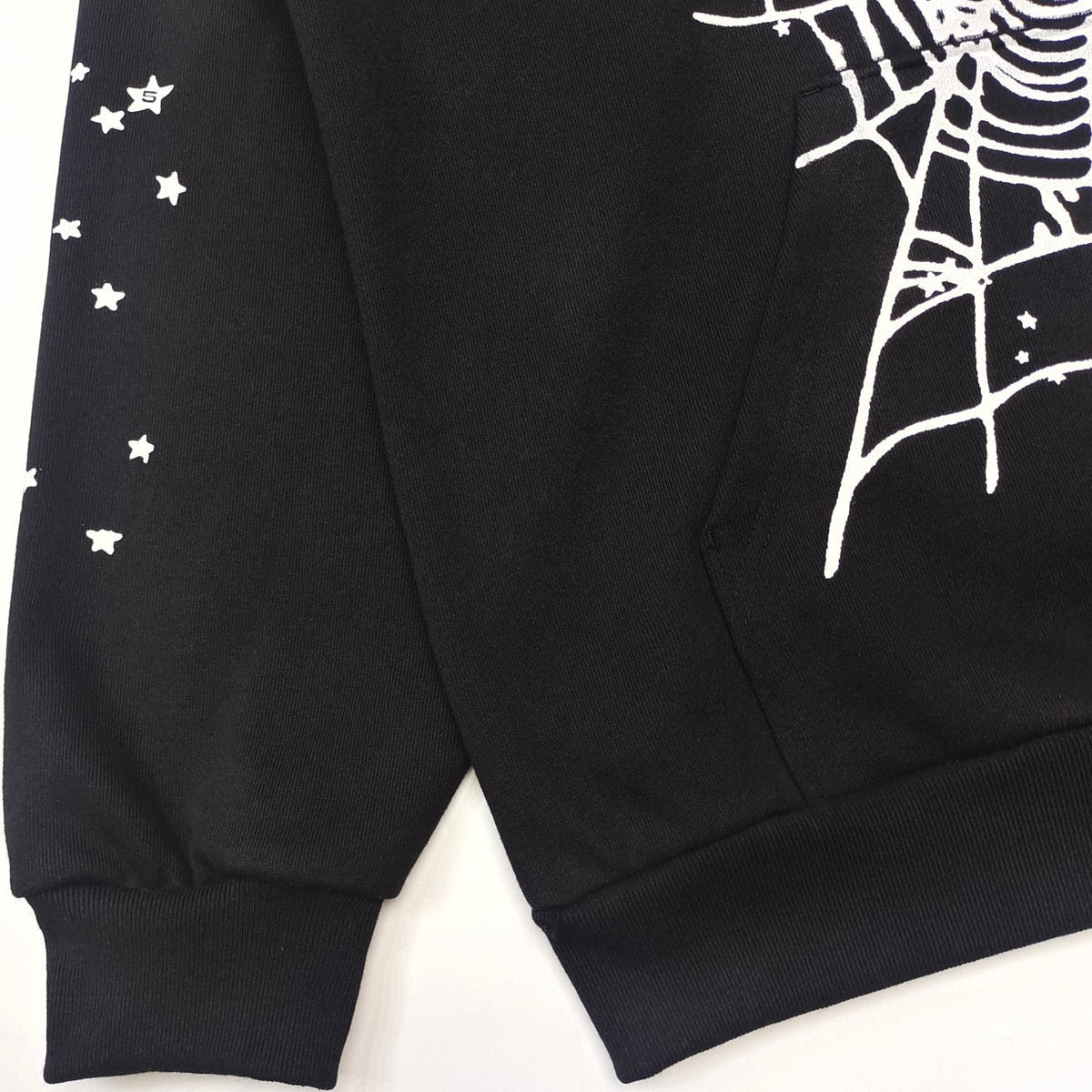 Black Cotton Web Graphic Pullover - Men's