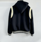 Varsity-Jacke für Herren – Schulterpartie aus schwarzer Wolle