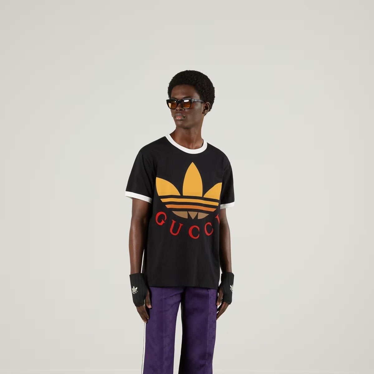 cotton jersey T-shirt – inspired by the'80s and'90s, emblematic House’s motifs mix with those of – LUX VERSE Luxury Designer Fashion Outlet