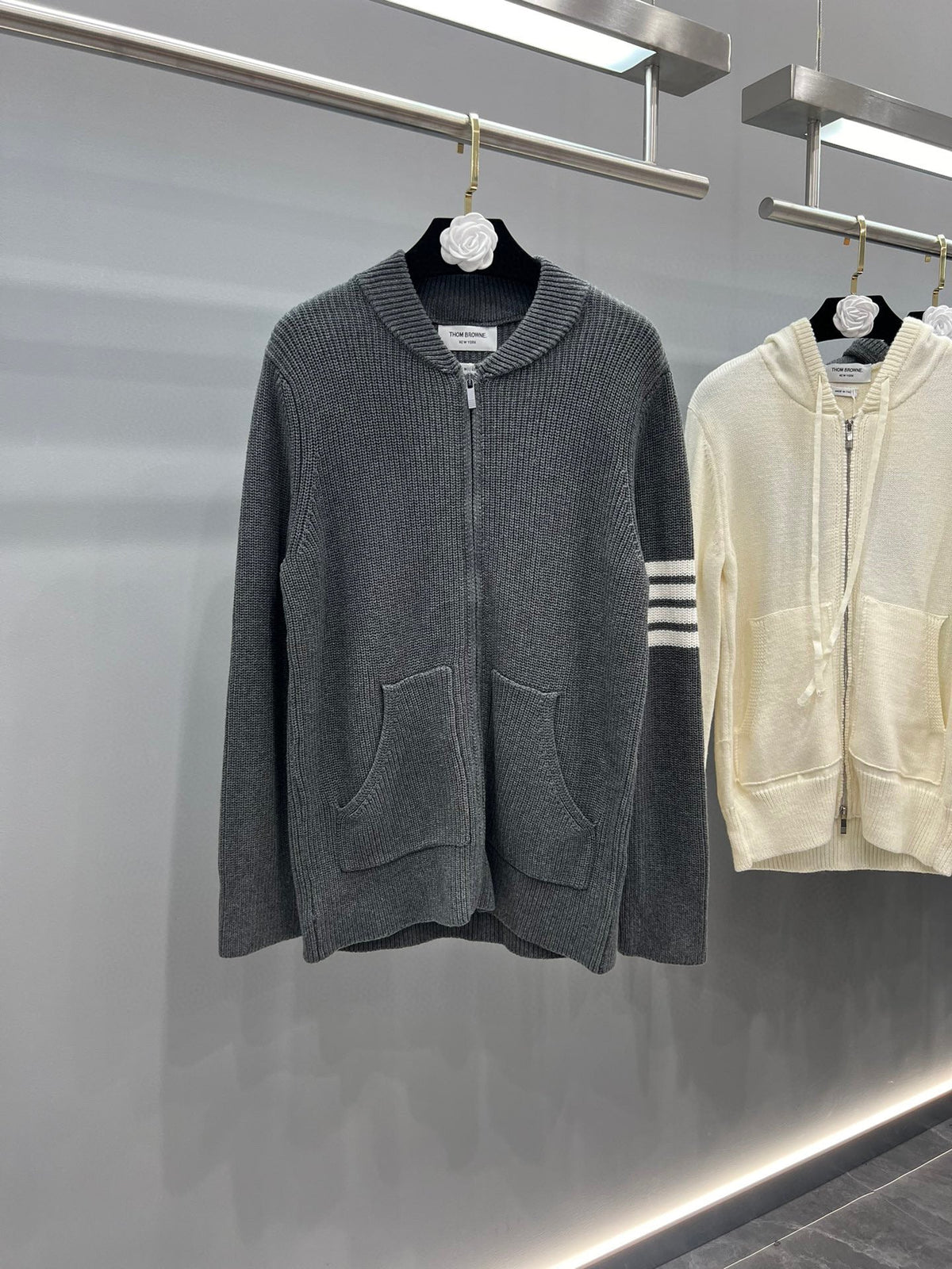 4-Bar Knit Zip Grey Sweater - Men's