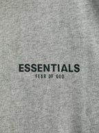 Essentials Grau Kleines Logo Sweatshirt – Herren