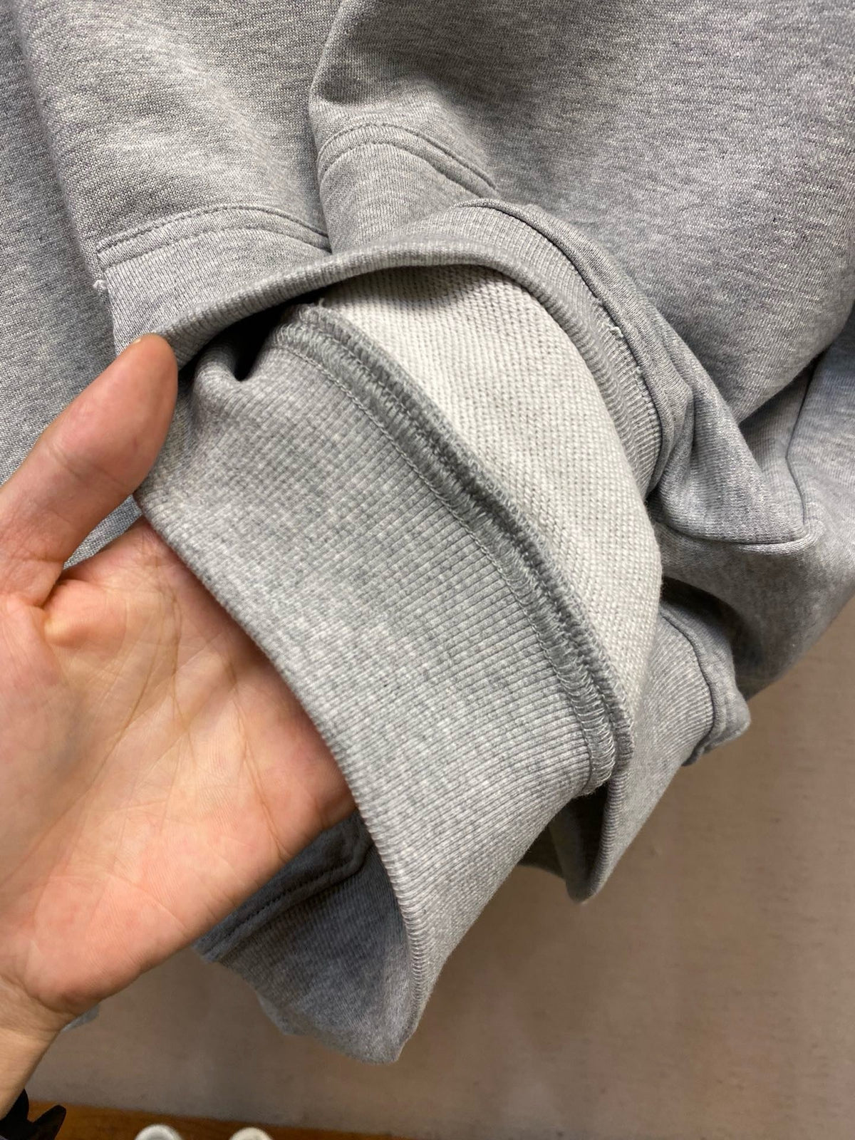 Grauer Baumwoll-Schlichter Pullover – Herren