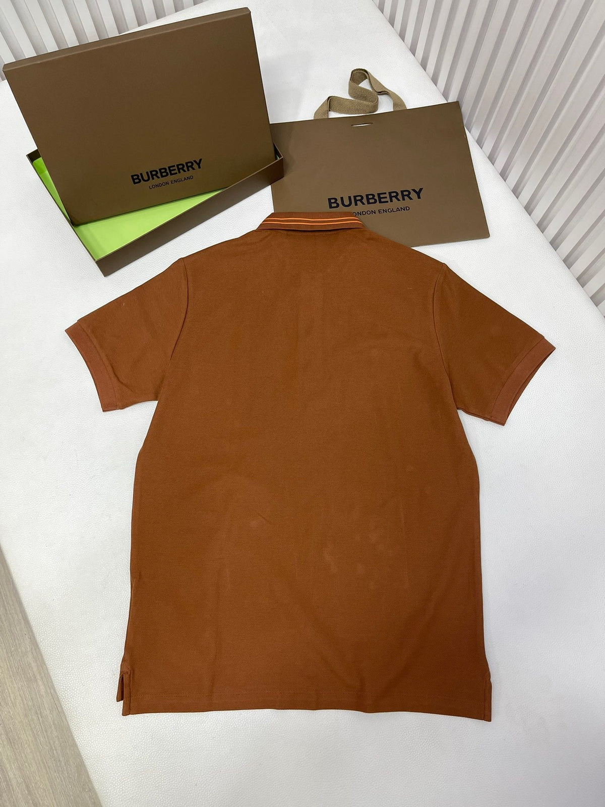Orangefarbenes, einfarbiges Kurzarmhemd aus Baumwolle – Herren