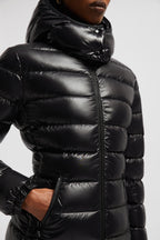 Bady Short Down Jacket – a brand signature, a classic patch pocket, adorns the Bady's sleeve – LUX VERSE Luxury Designer Fashion Outlet