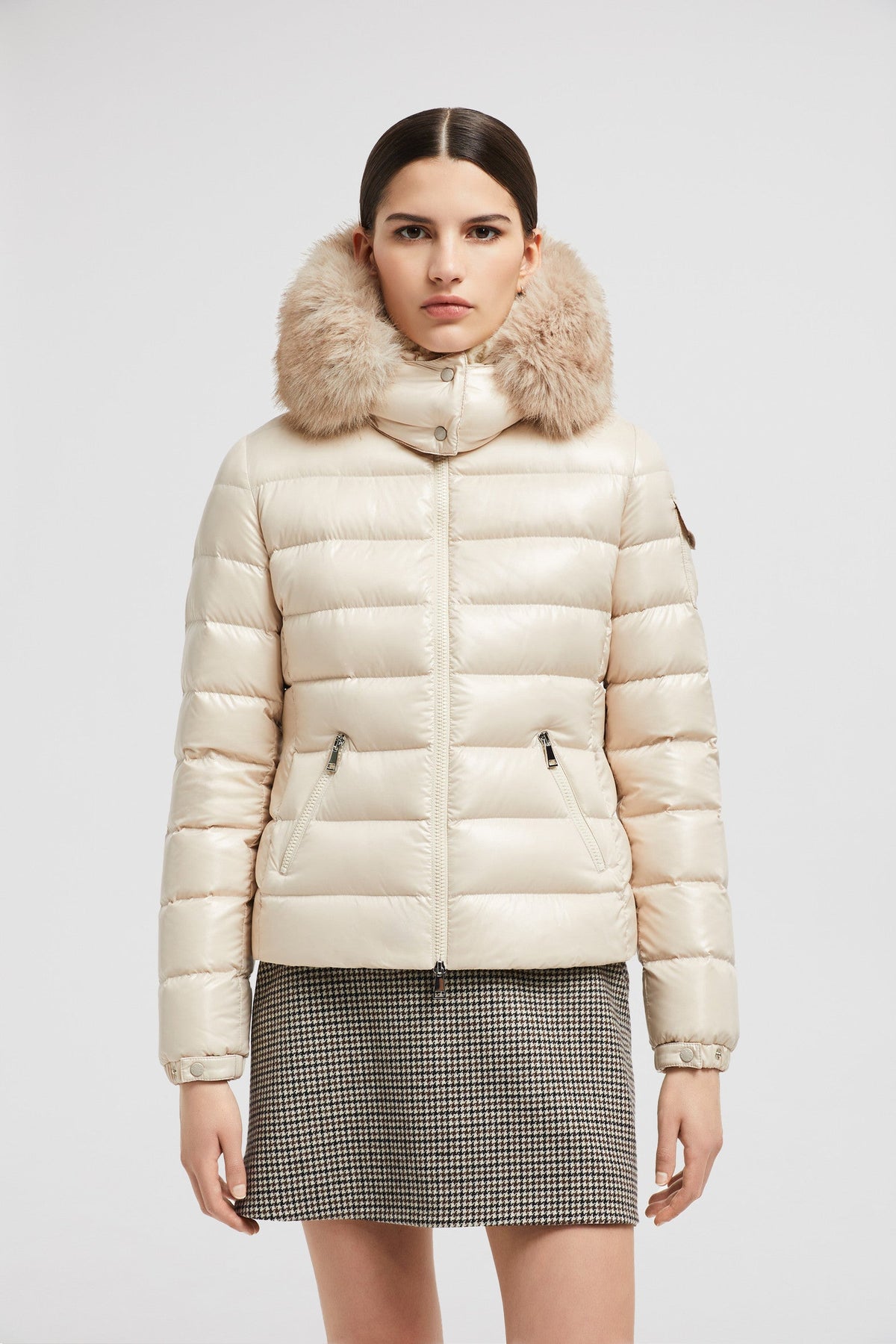 Badyf Short Down Jacket – in line with the collection's clean, graphic aesthetic, the Badyf is a slim fit down – LUX VERSE Luxury Designer Fashion Outlet
