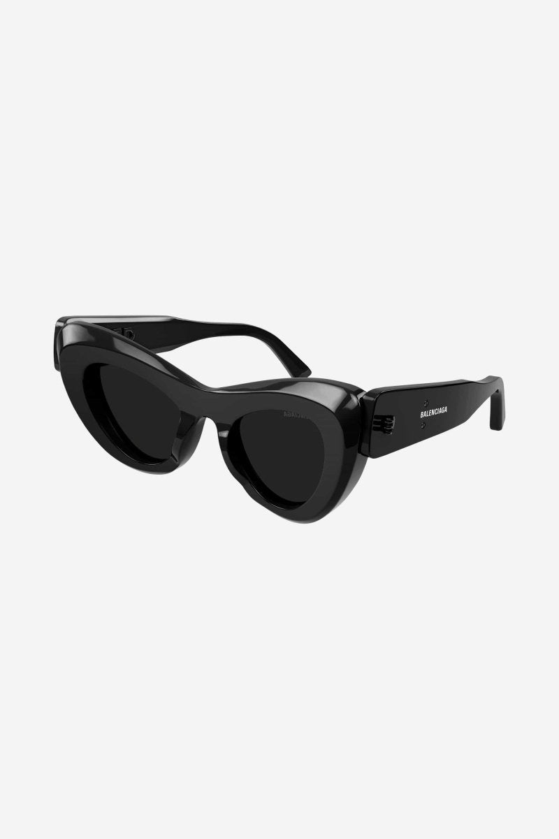 Black bold cat eye sunglasses – thick, cat-eye frames built in reverse – LUX VERSE Luxury Designer Fashion Outlet