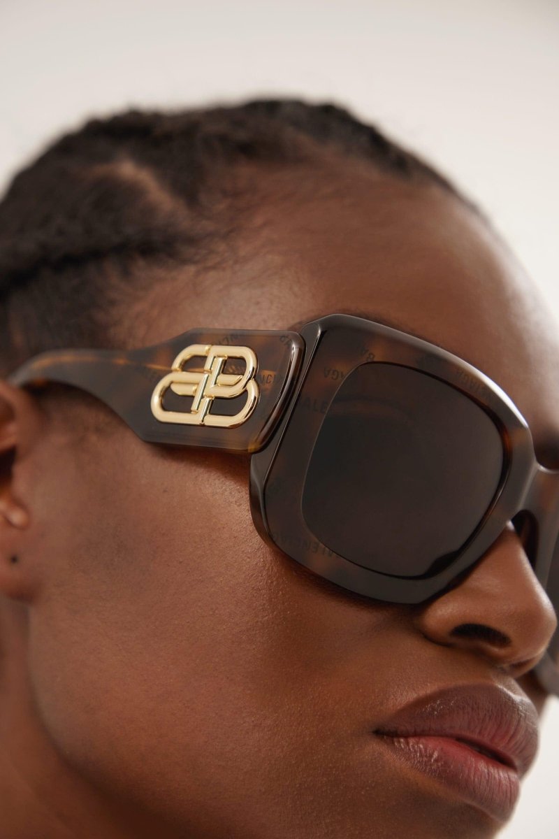 Havana bold sunglasses with BB logo – featured on the Fall/Winter 2019 Show – LUX VERSE Luxury Designer Fashion Outlet