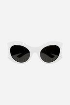 Hourglass round sunglasses in white – these sunglasses are in several looks of the's Spring 23 Collection, NYC – LUX VERSE Luxury Designer Fashion Outlet
