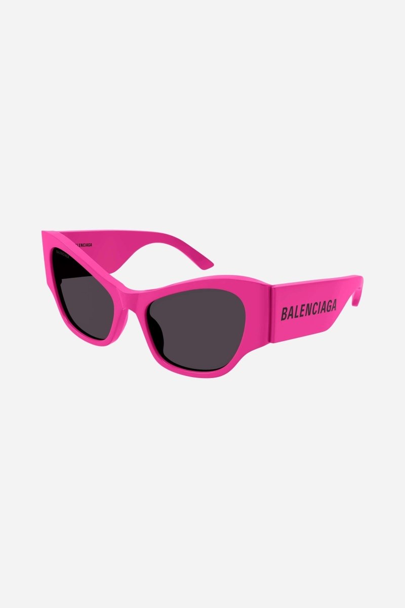 MAX butterfly sunglasses in pink – a NEW STATEMENT CONCEPT FEATURING A MAXI LETTERING LOGO – LUX VERSE Luxury Designer Fashion Outlet