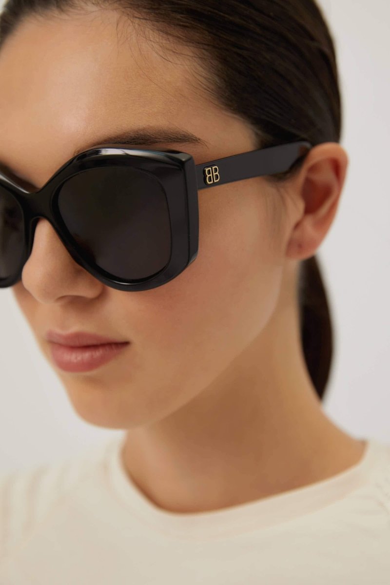 Oversized butterfly black sunglasses – bB Iconic logo on left temple – LUX VERSE Luxury Designer Fashion Outlet