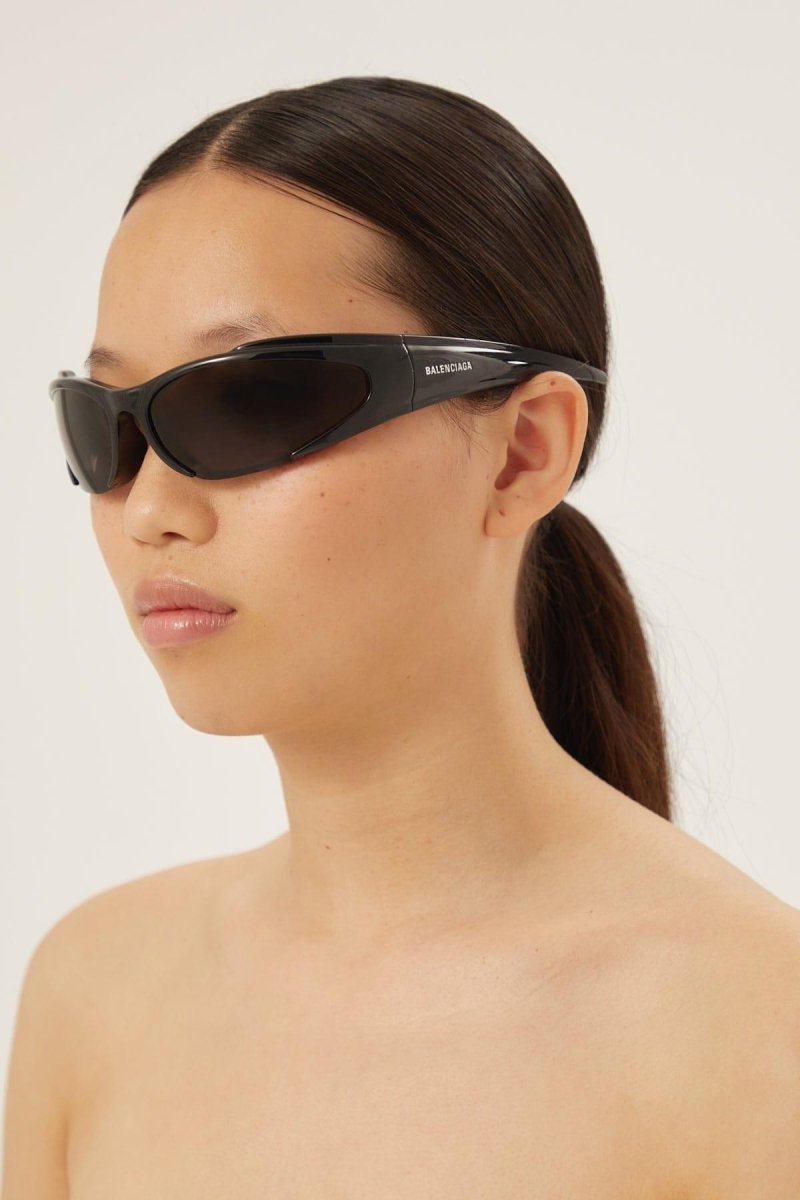 Reverse Xpander wrap rectangle black sporty sunglasses – reverse Xpander wrap rectangle black sporty sunglasses – LUX VERSE Luxury Designer Fashion Outlet