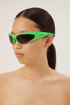 Reverse Xpander wrap rectangle green sporty sunglasses – green sporty sunglasses – LUX VERSE Luxury Designer Fashion Outlet