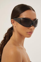Skin XXL Cat sunglasses in black – skin XXL Cat Sunglasses in black bio-based injected nylon with grey lenses are – LUX VERSE Luxury Designer Fashion Outlet