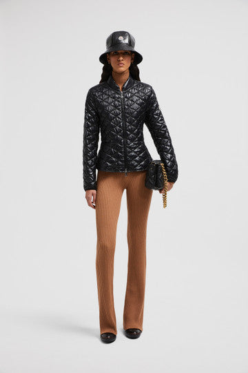 Barive Short Padded Jacket – offering lightweight protection from the elements, the jacket is padded and boasts – LUX VERSE Luxury Designer Fashion Outlet