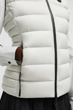 Barraux Down Vest – the Barraux down vest takes inspiration from the'90s with a streamlined yet sporty – LUX VERSE Luxury Designer Fashion Outlet
