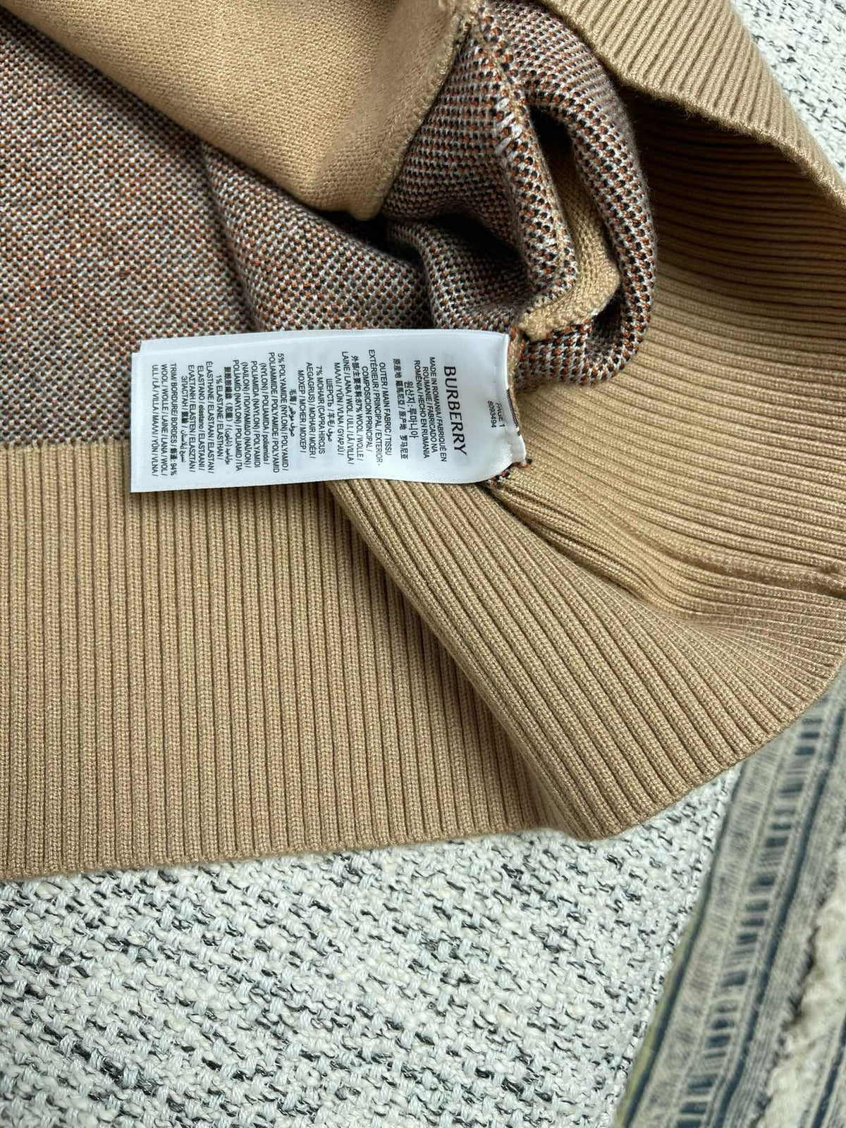 Strickjacke mit Karomuster Kamel - Herren