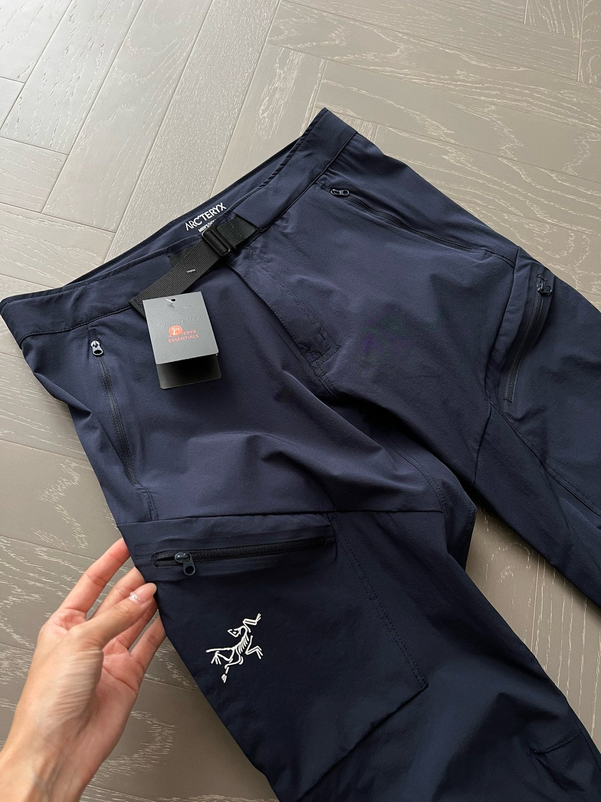 Black Nylon Technical Cargo - Men's