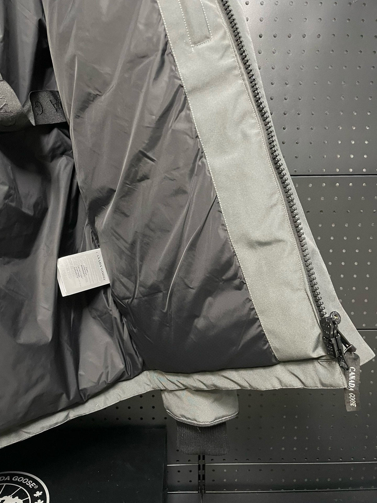 Schwarzer Nylon-Daunenparka – Herren