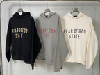Schwarzer Pullover aus Baumwolle mit goldenem Text – Herren