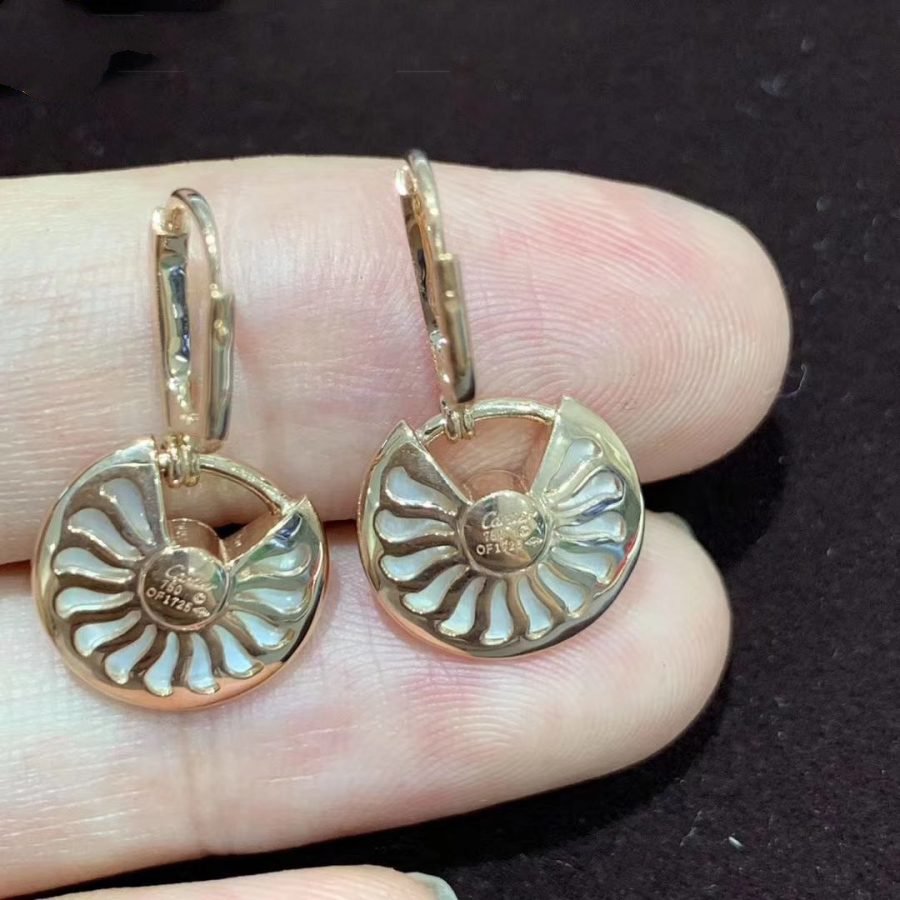 Amulette Earrings Small Mop Gold – LUX VERSE Luxury Designer Fashion Outlet