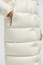 Cavettaz Long Down Jacket – in line with the collections clean, graphic aesthetic, the Cavettaz down coat boasts – LUX VERSE Luxury Designer Fashion Outlet