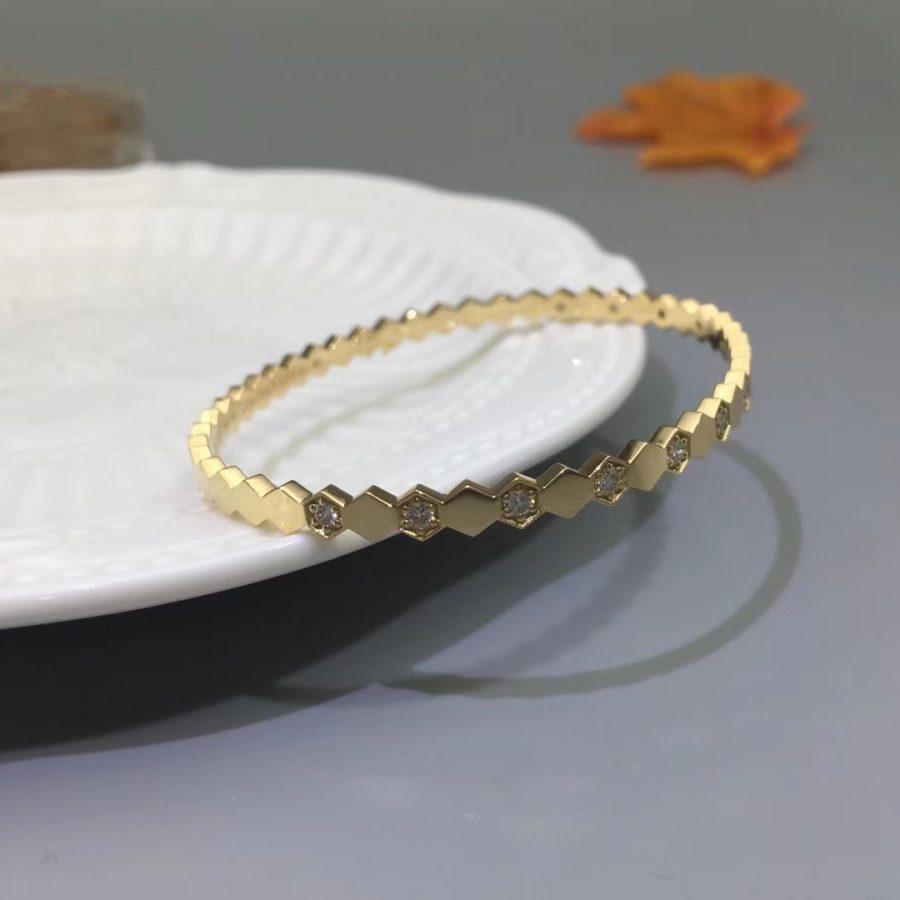 Bee Love Gold Diamond Bracelet – LUX VERSE Luxury Designer Fashion Outlet