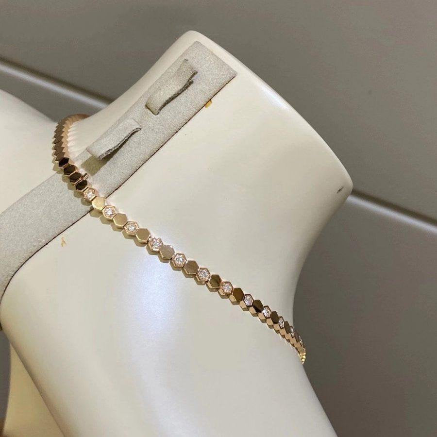 Bee Love Necklace Rose Gold Diamond – LUX VERSE Luxury Designer Fashion Outlet