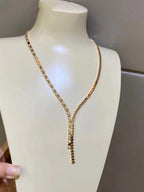 Bee Love Necklace Rose Gold Diamond – LUX VERSE Luxury Designer Fashion Outlet