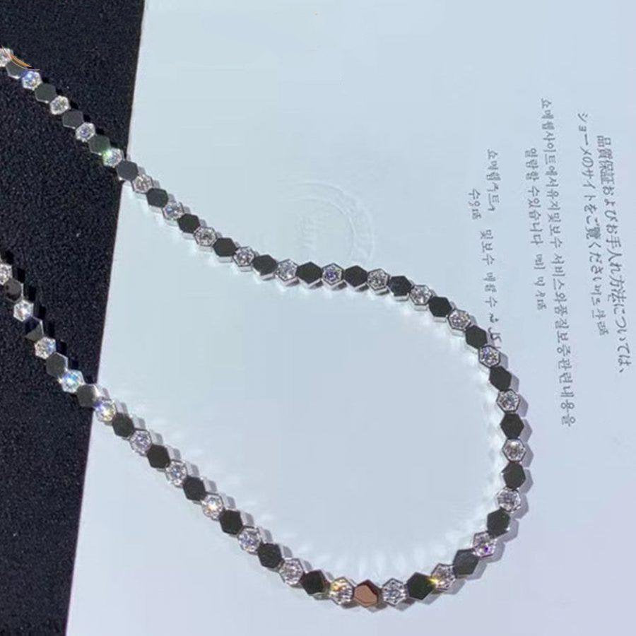 Bee Love Silver Necklace Diamond – LUX VERSE Luxury Designer Fashion Outlet