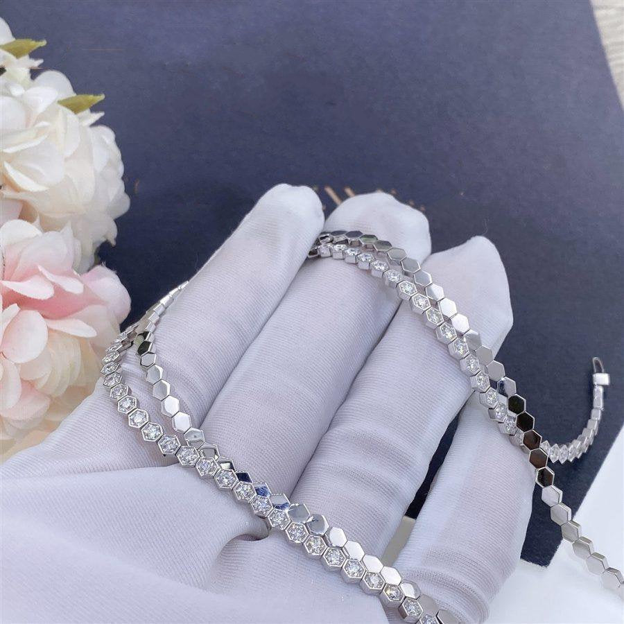 Bee Love Silver Diamond Necklace – LUX VERSE Luxury Designer Fashion Outlet