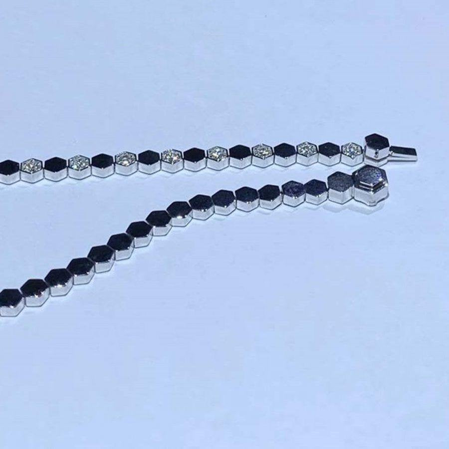 Bee Love Necklace Silver Diamond – LUX VERSE Luxury Designer Fashion Outlet