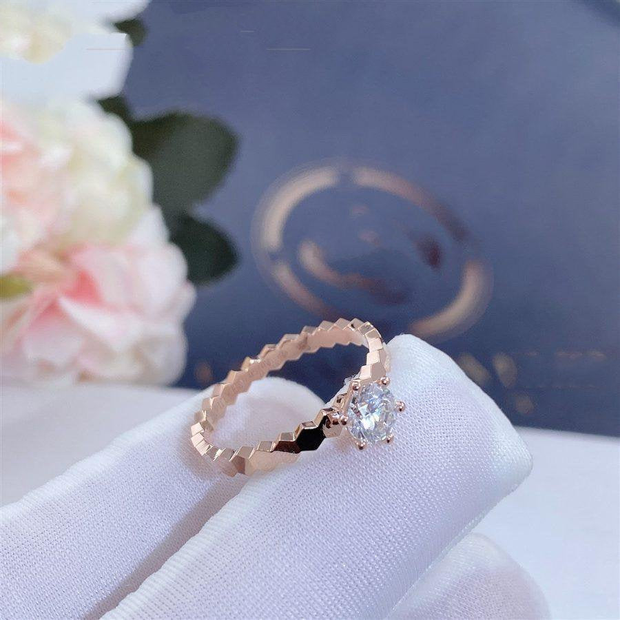 Bee Love Ring Rose Gold 1 Diamond – LUX VERSE Luxury Designer Fashion Outlet