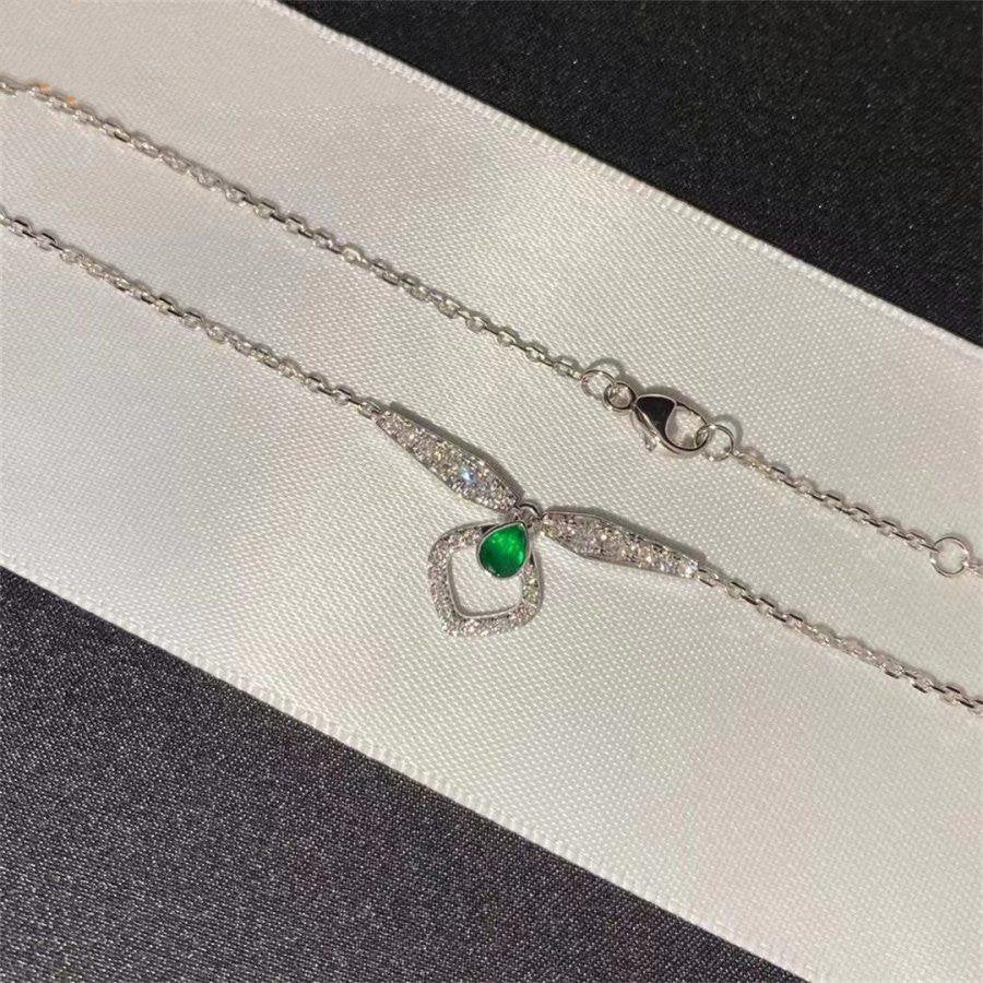 Josephine Malachite Silver Diamond Necklace – LUX VERSE Luxury Designer Fashion Outlet