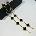 Clover  5 Motifs Black Onyx Bracelet – LUX VERSE Luxury Designer Fashion Outlet