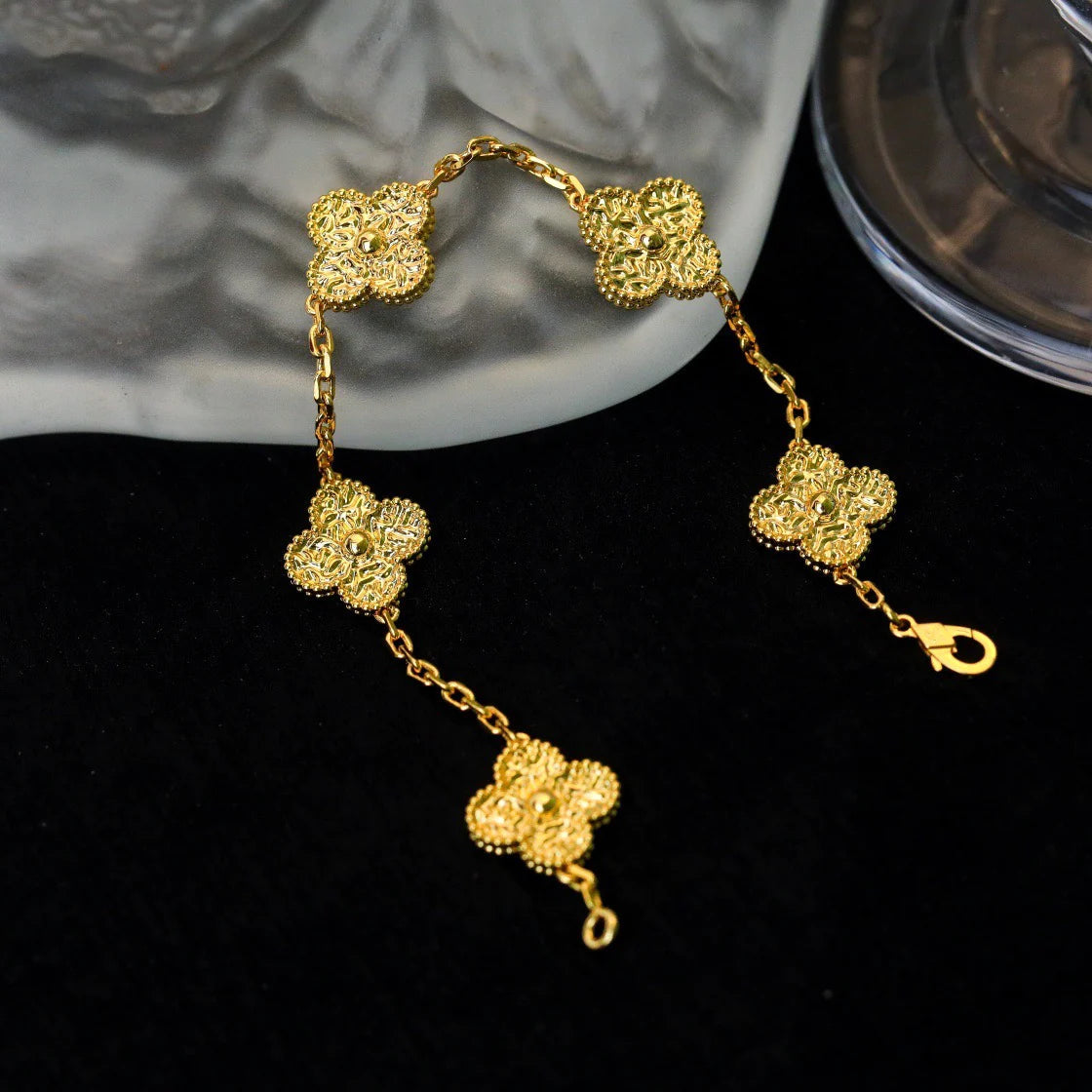Clover 5 Motifs Bronzing Bracelet – LUX VERSE Luxury Designer Fashion Outlet