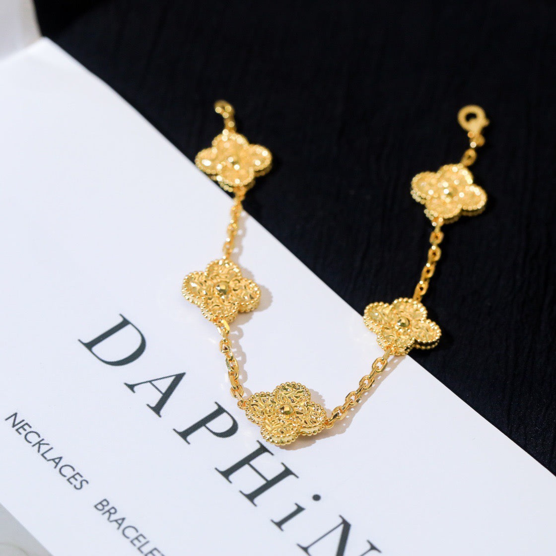 Clover 5 Motifs Bronzing Bracelet – LUX VERSE Luxury Designer Fashion Outlet
