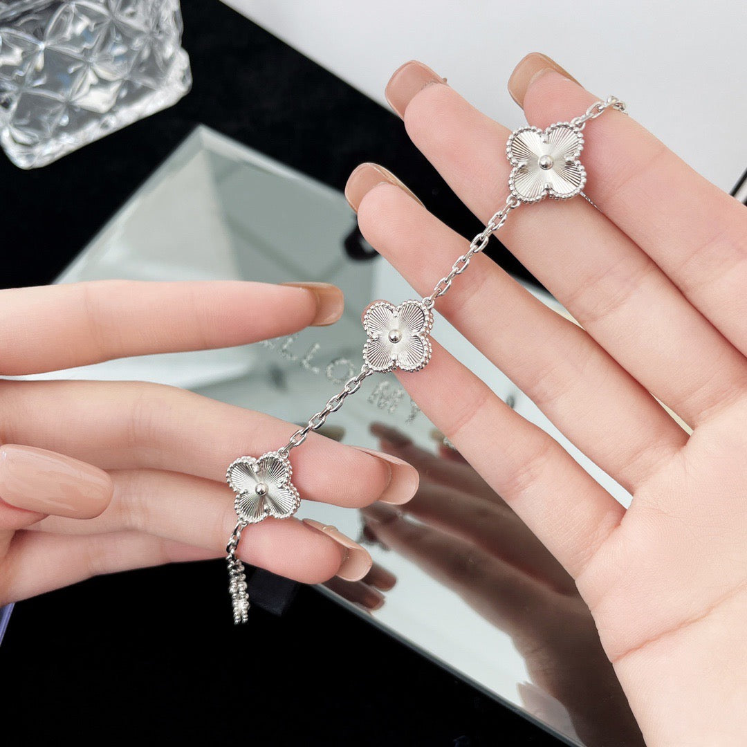 Clover  5 Flowers Laser Bracelet Silver – LUX VERSE Luxury Designer Fashion Outlet