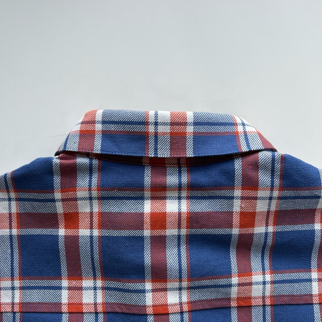 Blaues Flanell-Langarmshirt mit Print auf den Ärmeln – Herren