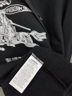 Kapuzenpullover mit Ritter-Print – Herren