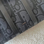 Handtasche in Schwarz und Grau