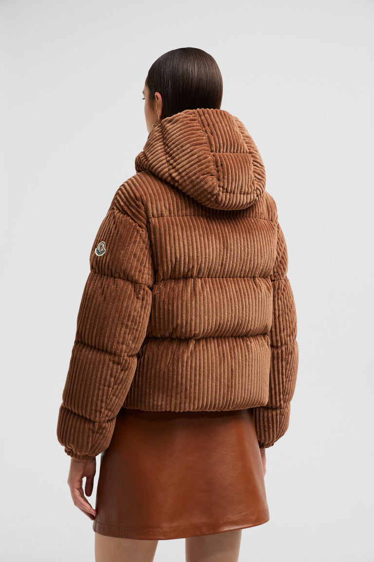 Daos Corduroy Down Jacket – the high-impact design has a high neck and a detachable hood, while longue saison – LUX VERSE Luxury Designer Fashion Outlet