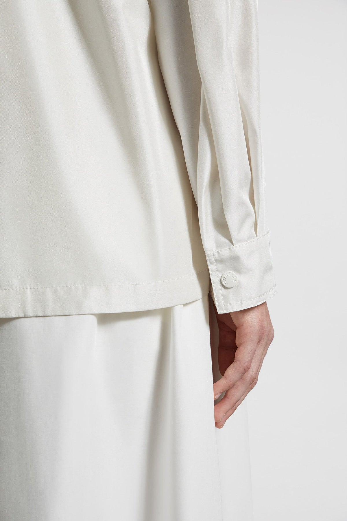 Deipilo Field Jacket – crafted from canvas Zipper closure Patch pockets Waistband with tie-string fastening – LUX VERSE Luxury Designer Fashion Outlet