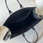 Handtasche in Schwarz und Grau