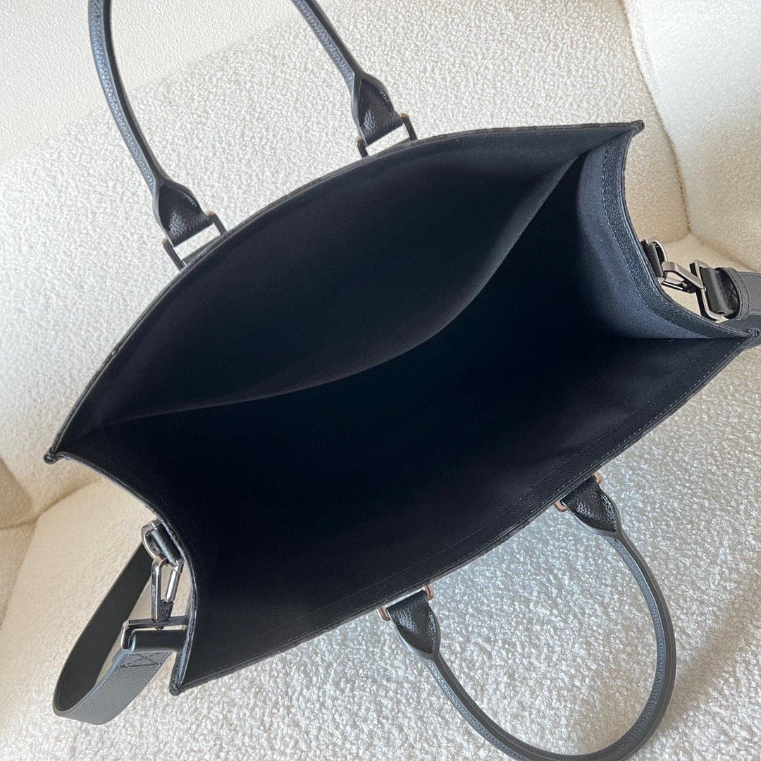 Handtasche in Schwarz und Grau