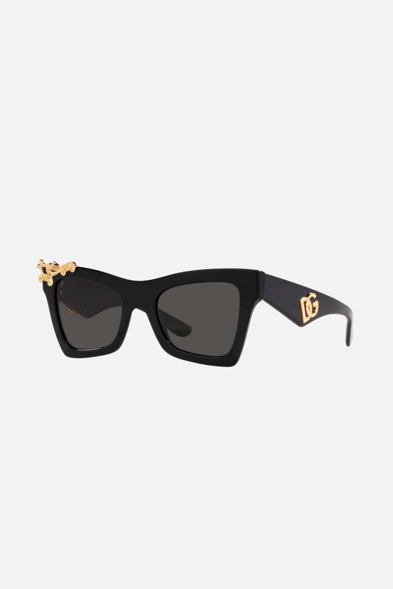 Cat-eye with gold detail sunglasses – out for their unmistakable style, where attention to detail and quality – LUX VERSE Luxury Designer Fashion Outlet
