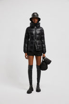 Douro Short Down Jacket – the short puffer is crafted from recycled longue saison, a nylon fabric notable for – LUX VERSE Luxury Designer Fashion Outlet